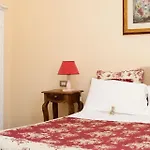 Il Salotto Di Lucilla Bed and Breakfast *