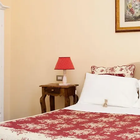 Il Salotto Di Lucilla Bed and Breakfast *