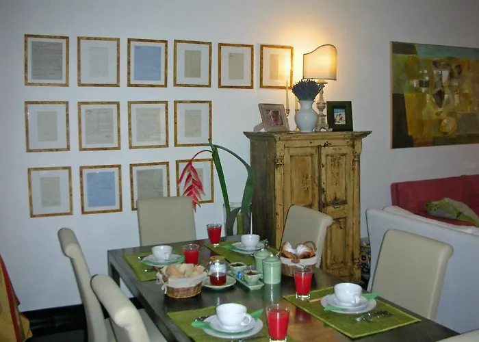 Il Salotto Di Lucilla Genua